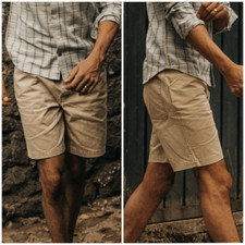 NWT Taylor Stitch Men s Camp Short in Khaki Herringbone Tan Shorts Size 28