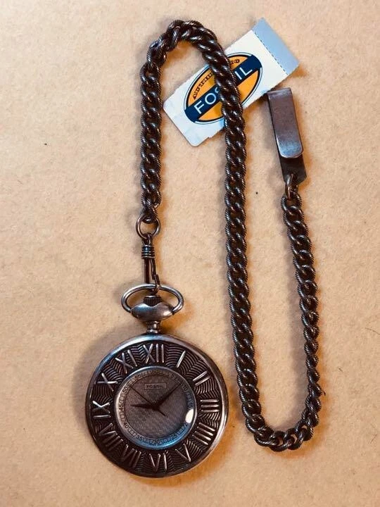 Reloj Bolsillo Cuarzo Fósil Vintage con Caja de Madera Foto 4 de 4