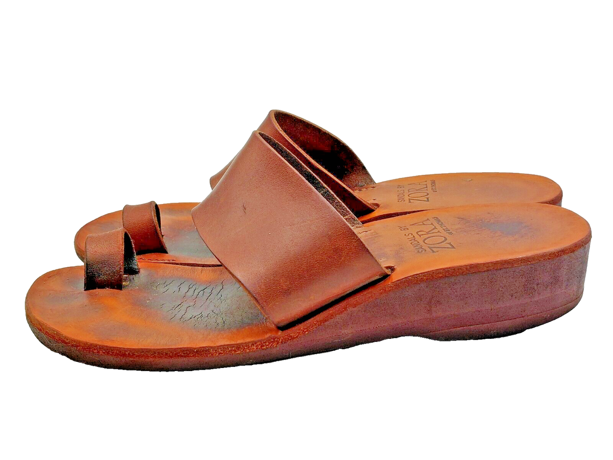 サンダル・ミュール SAINT LAURENT ZORA SANDALS IN PATENT LEATHER サンダル・ミュール Saint Laurent Zora Sandals In Patent