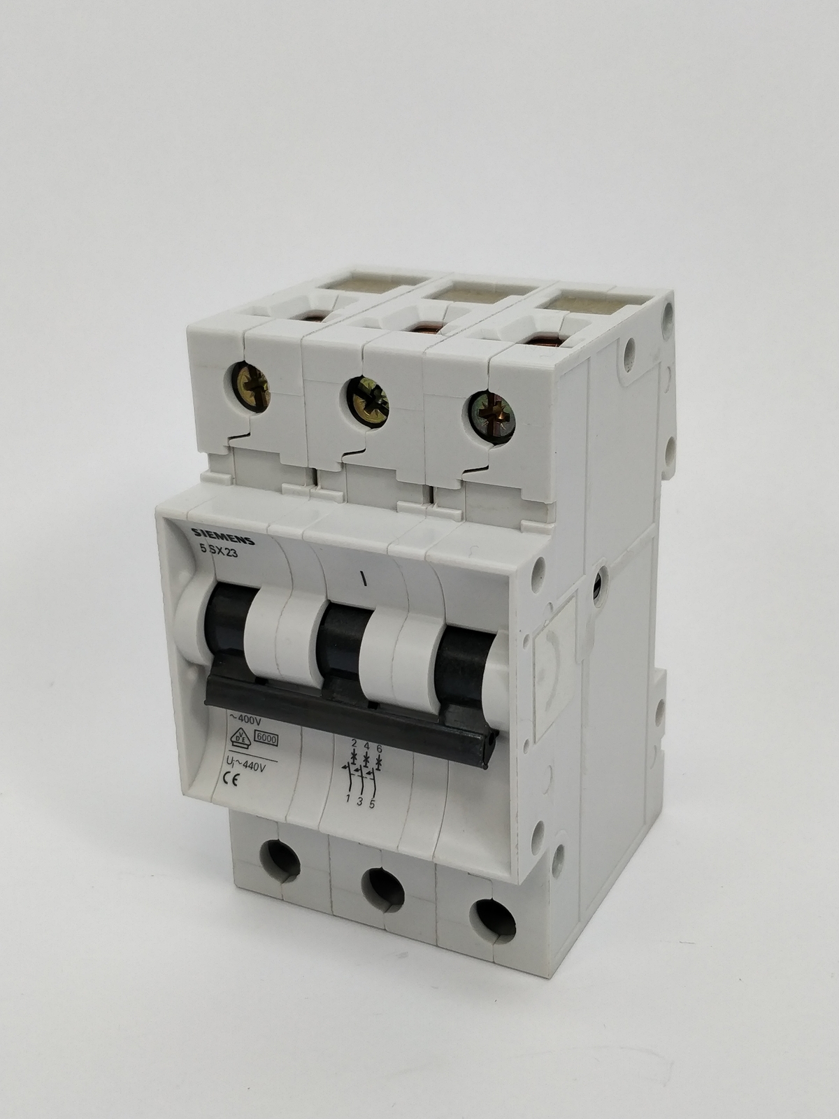 Siemens 5sx2305-8 Circuit Breaker 400V, 6KA, 3P, 0.5A