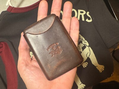 il bisonte card case Patina