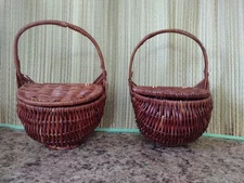 Vintage Hanging Wicker Rattan Basket Wall Pocket with lid Crafting Stash Decor