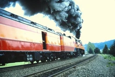 CN 4125 apr81 kodachrome train photo slide 35mm