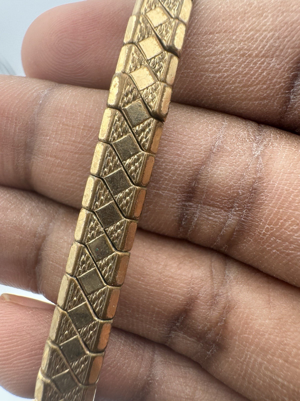 Vintage Everite 17 Jewels Gold Plated Ladies Mechanical Watch, winding slips image 6