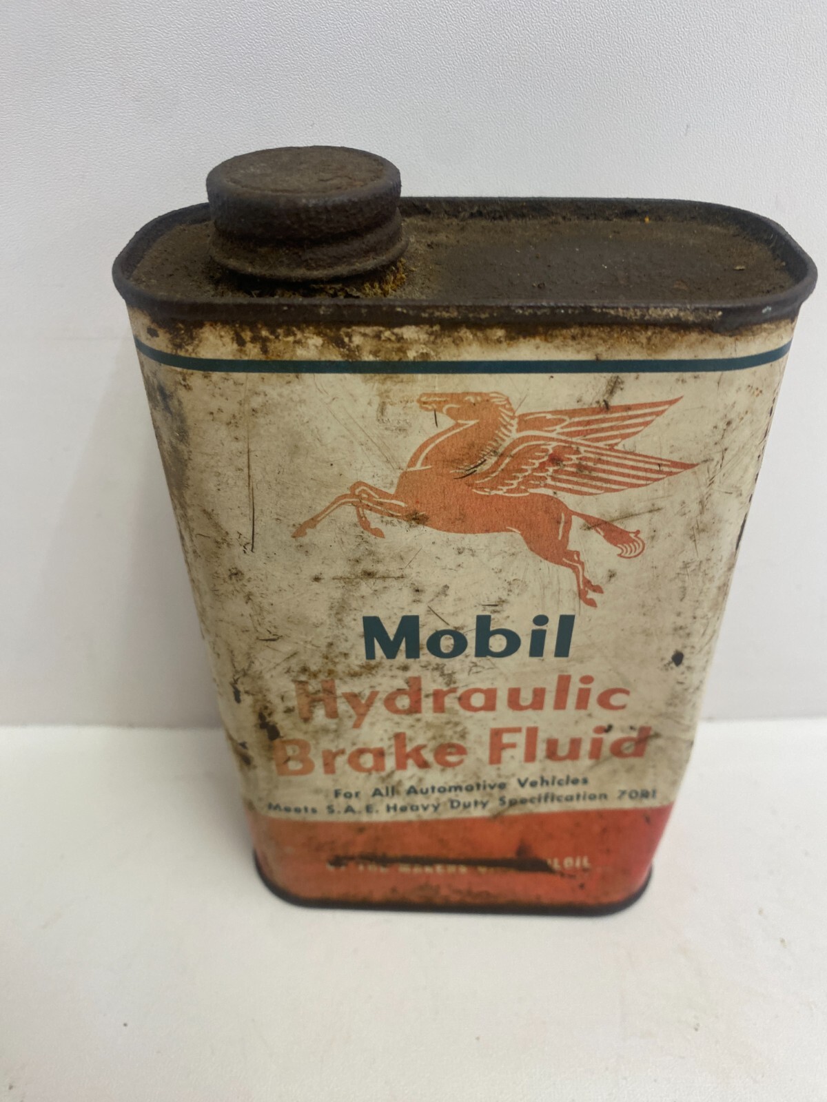 Mobil Heavy Duty Hydraulic Brake Fluid One Quart Full