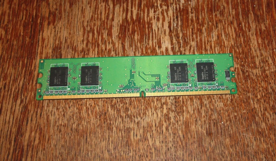 RAM Hynix HYMP532U64P6-C4 DDR2 256 MB. Testeado. - Imagen 2 de 2