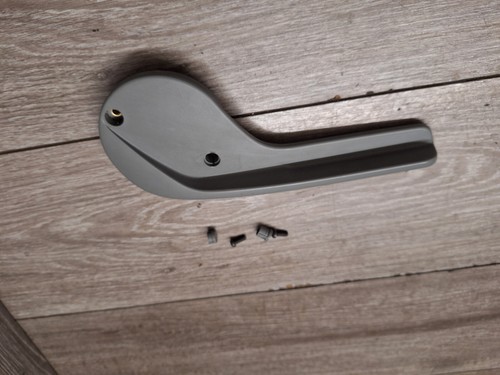 VW T5 Multivan Sitz Fahrer Griff Artgrey 7h0882251B links