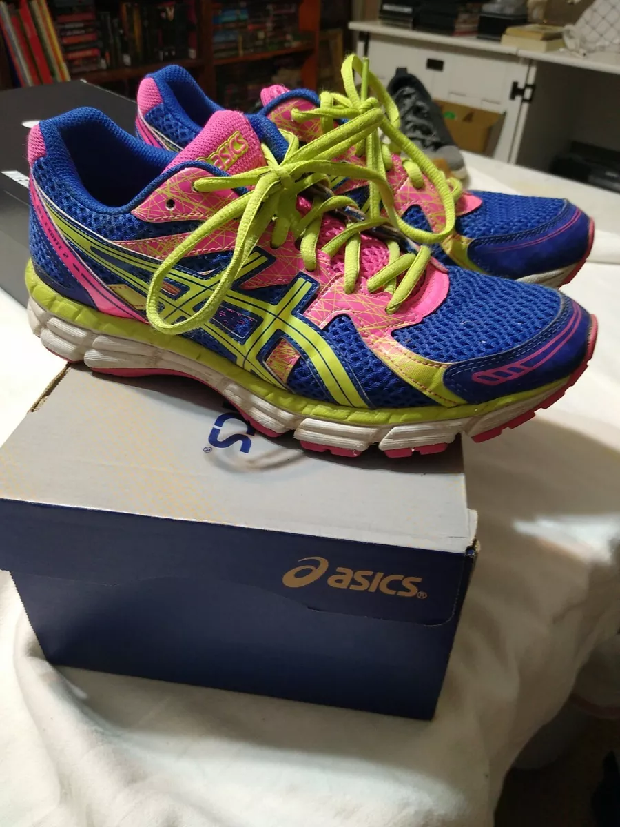 Oasis sneakers top