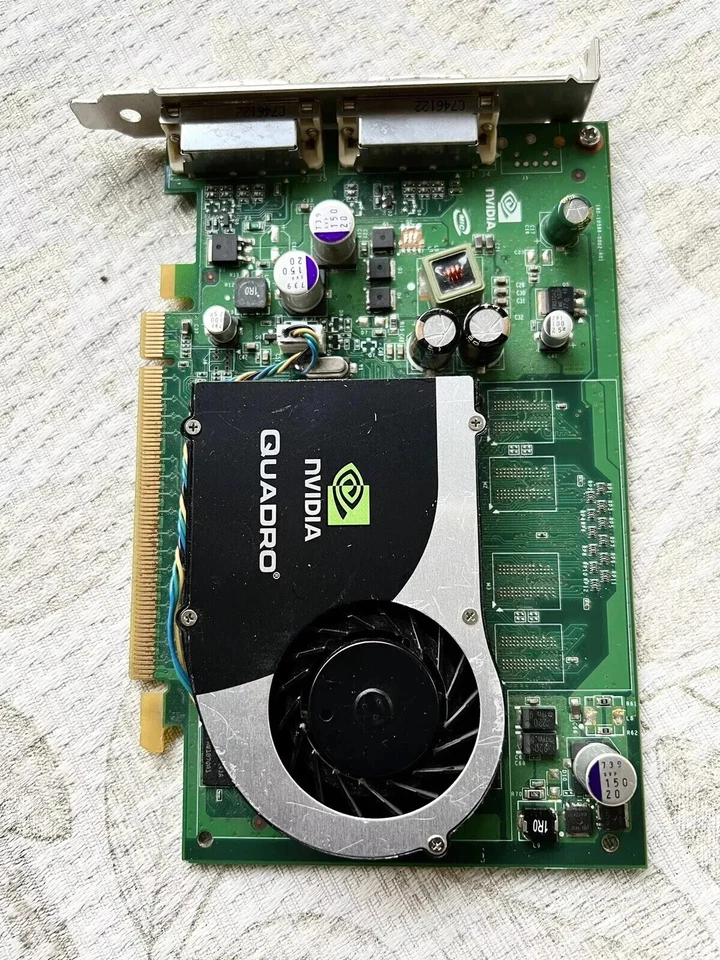 HP Quadro FX 370 256MB 64-bit GDDR2 PCI Express x16 Workstation Video Card - Image 3 of 3