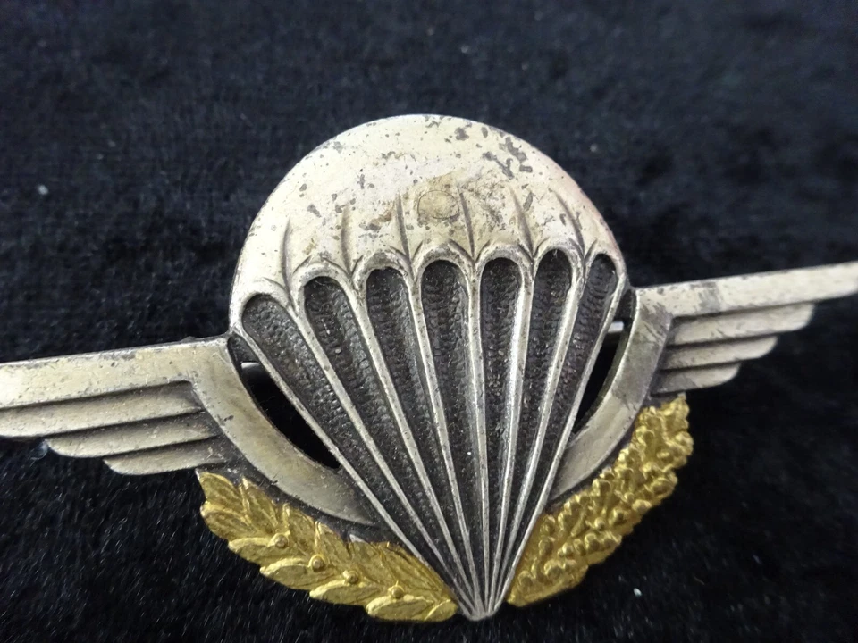 A18-16) Original Fallschirmjäger Springer Abzeichen Fremdenlegion Frankreich alt - Bild 4 von 4