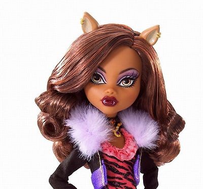 Monster High Clawdeen Wolf Reproduction Doll, Pet Kitty Cat & Stand New  Original