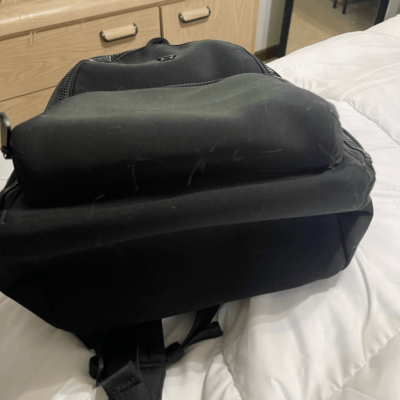 HALO RFID Backpack w/ Two Phone Chargers & Flashlight black  display picture 2