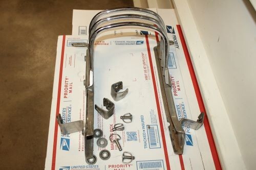 2000 Harley Davidson Ultra Classic Rear Saddlebag Mounting Brackets w/ 90834-95 - Picture 1 of 4