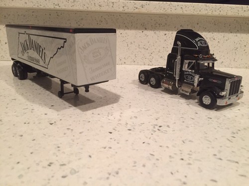 1/58 (1/50) matchbox KS189/A Peterbilt 359 Jack Daniels truck super kings mold - Picture 4 of 12