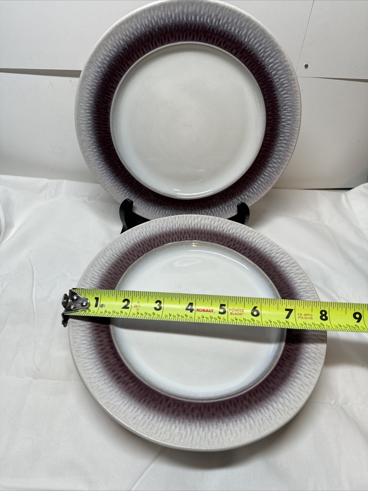 Pfaltzgraff ECLIPSE PLUM Purple - 8&rdquo;salad Plate