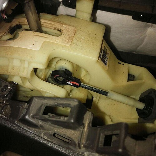 Replacement Bushing For Toyotas Auto Transmission Cable λ\ Shifter β ,γ .{ G0N8 - Picture 8 of 8