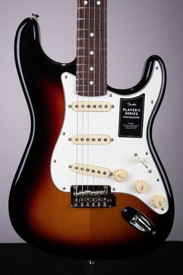 Fender Player II Stratocaster - 3-Color Sunburst with Rosewood Fingerboard