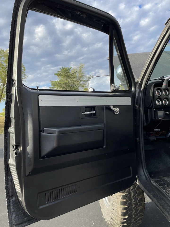 Chevrolet C/K Pickup 1500 1984 Foto 3 de 4