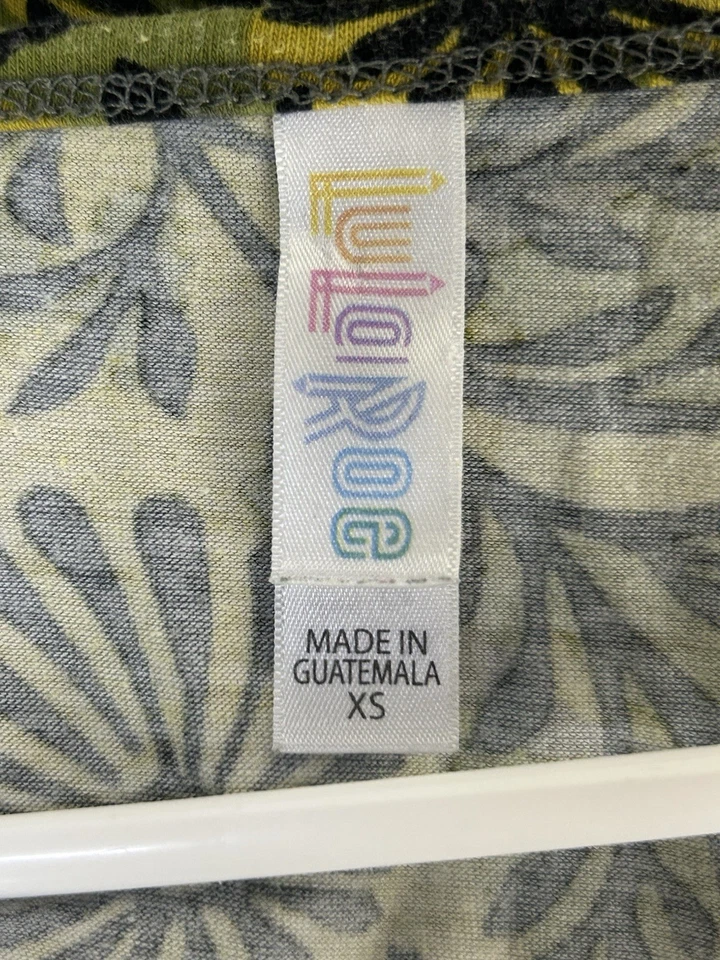 Top túnica verde floral manga corta LuLaRoe para mujer, talla XS. 1B Foto 2 de 4