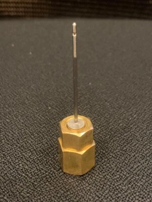 Winters STP Series STP003 Brass Gauge Adaptor, 2-3/4 OAL x 1-3/4" x 1/16" Probe