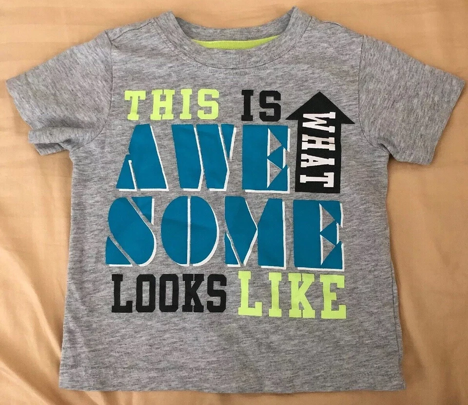 Camiseta de manga corta gris para niño This Is What Awesome Looks Like” talla 2T Foto 2 de 4