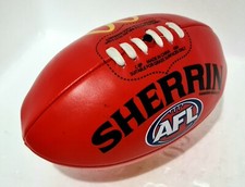 McDonalds 🏉 AFL Kangaroo Brand 22cm Mini Synthetic SHERRIN FOOTBALL - Signed