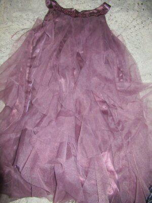 Robe Fille Kid's Dream Taille 12 - Lilas/Pourpre En Tulle Avec Bordure Perles - Occasion Très Bon État