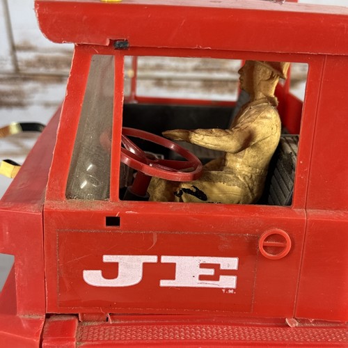 Vintage 1965 Topper Toys Johnny Express Truck With Remote For Parts And Repair - Picture 2 of 14