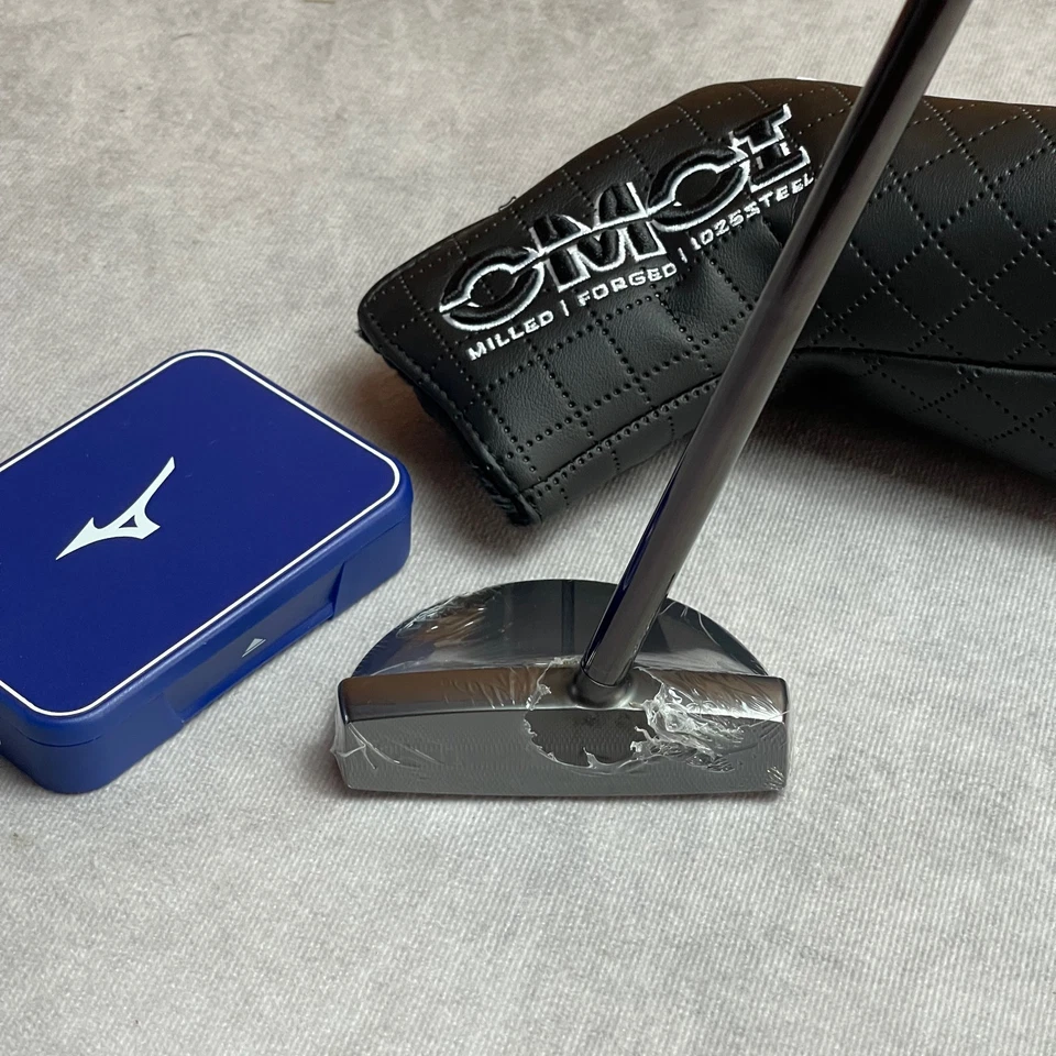 Mizuno M.Craft OMOI 05 'Black Ion' Center Shaft Putter | 34" - Image 4 of 4