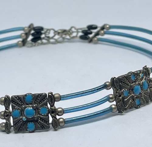Vintage Boho Choker Necklace Antiqued Silver & Turquoise Color Stones On Wire - Picture 5 of 14