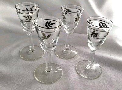 4 Libbey Frosted Silver Leaf Cordials Shot Glasses 4 IN  .5 Oz Vintage Barware