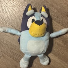 Bluey - 13" Talking Plush - Interactive - Sing Along, 9 Different Phrases Bluey