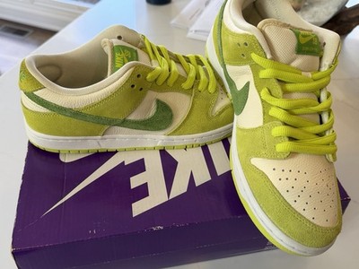 Nike SB Dunk Low (Green Apple) Size 8.5