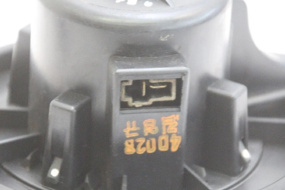 Motor ventilador Kia RIO I Combi DC 97109FD200 04-2004 Foto 4 de 4