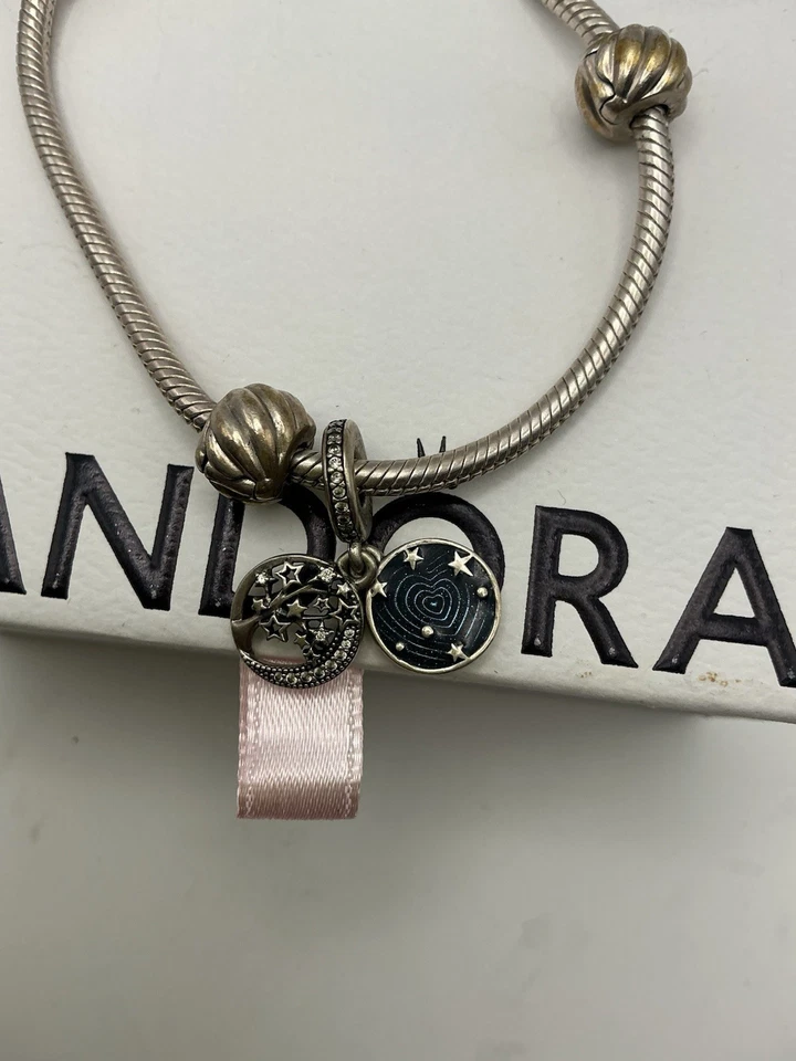 Pulsera de plata de ley 925 Pandora Galaxy Love You to the Moon and Back Charm Foto 2 de 4