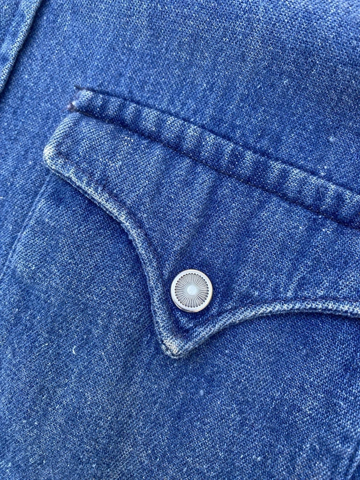Vintage 60s 70s LEE Denim Western Shirt Medium Rare Scovill Snaps - Image 3 of 4