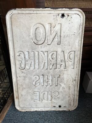 USAストリート看板 ＮＯ PARKING Vintage No Parking This Side Road Sign 18