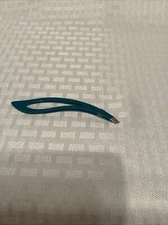Avon Ergonomic Tweezer Turquoise