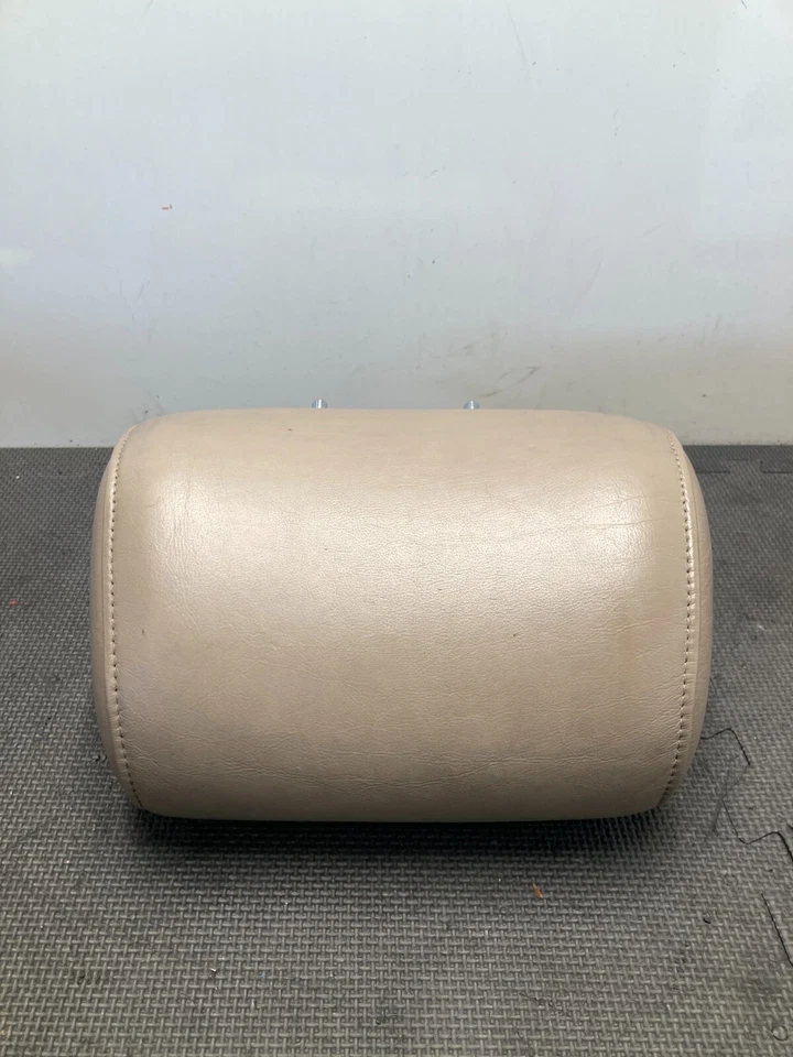 Оригинальный бежевый кожаный передний подголовник для водителя и пассажира Lexus SC400 92-2000 годов выпуска - Изображение 4 из 4