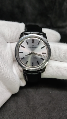 Vintage Seiko Sportmatic Automatic 17 Jewels Watch 6601-8930 From