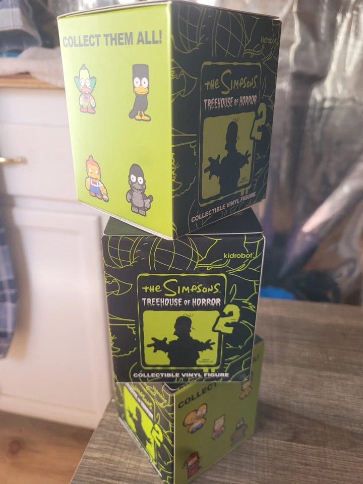 Simpsons Treehouse Of Horror2 Lote de 3 figuras de vinilo misteriosas Kidrobot nuevas en caja Foto 4 de 4