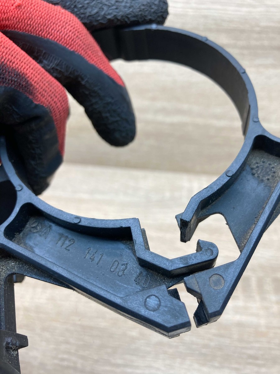 A1121410340 OE Mercedes Benz W219 Bracket Holder | eBay