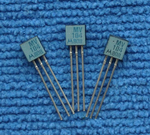 10pcs MV104 MV 104 Silicon Tuning Diode TO-92 - Bild 1 von 1