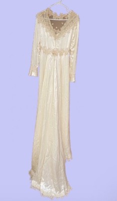 Vintage 1970s Wedding Dress with Train Size S Lace Floral Empire Halloween Bride