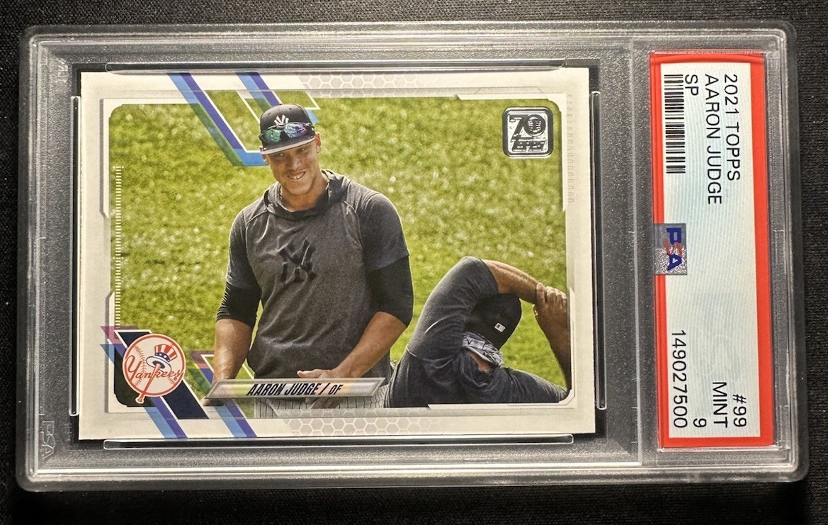 2021 Topps #99 Aaron Judge SP Short Print Photo Image Variation PSA 9 Yankees