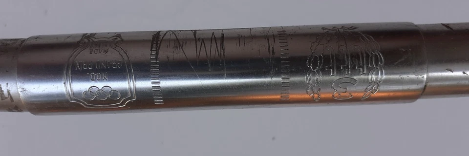 Piega manubrio bici corsa marca 3ttt, in alluminio, larghezza cm 38 - Immagine 3 di 3