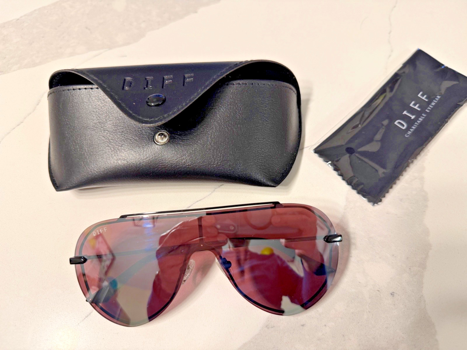 Diff Eyewear Imani Black Frame Aviators, EUC - image 1