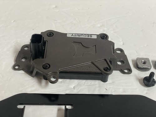 2019-2020 TOYOTA C-HR FRONT DISTANCE CRUISE CONTROL RADAR SENSOR 88210-0W010 - Picture 12 of 22