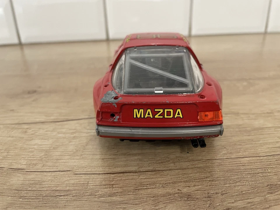 Mazda RX-7 Voiture Miniature Burago 1/24  - Photo 4/4