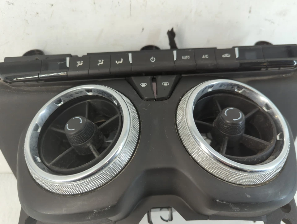 Chevrolet Camaro 2016-2017 aire acondicionado calefacción climatización 84078979 T358R Foto 4 de 4